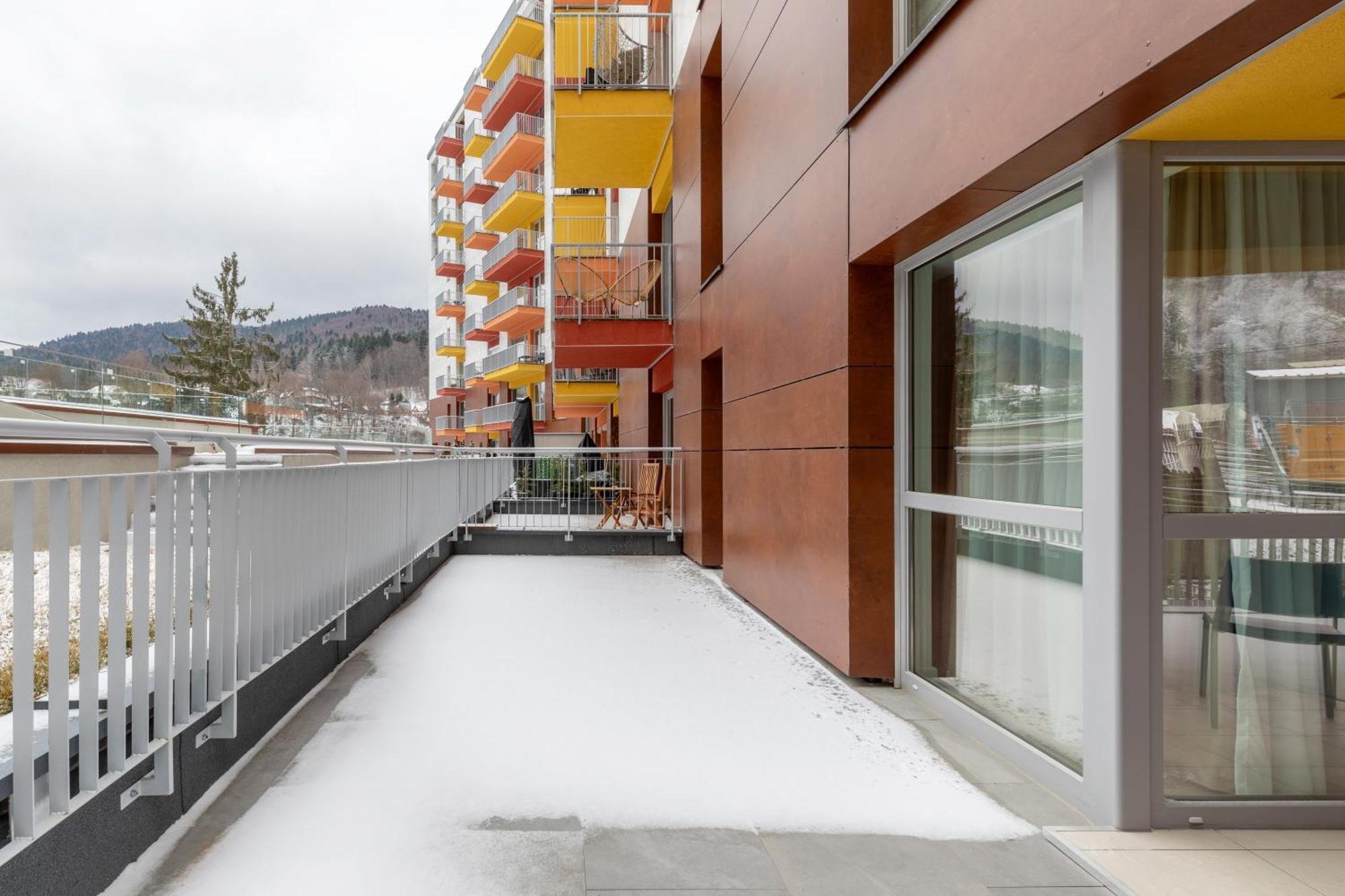 Joy Garden Apartment Sinaia Exterior photo
